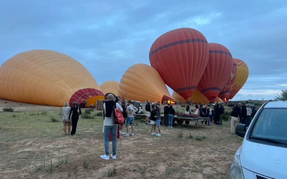 Vol en montgolfière avec petit-déjeuner berbère